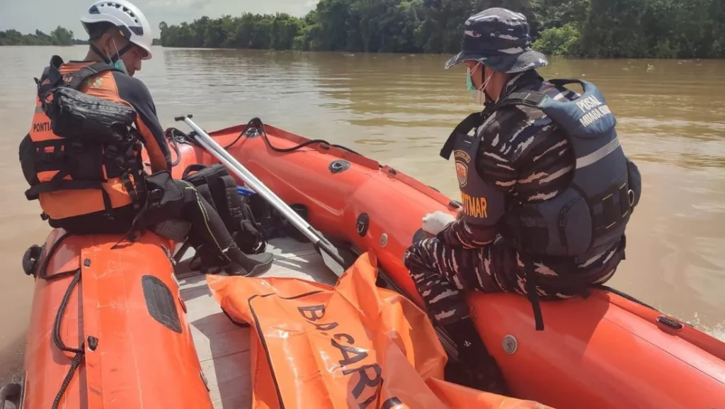 Pemudik Jatuh Dari Km Sulawesi Di Sungai Kapuas Ditemukan Tewas