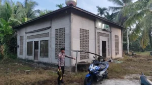 Pembunuhan Di Masjid Bengkayang Pelaku Ngaku Dapat Bisikan Jadi Sultan