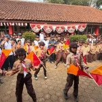 Pn Karang Taruna Salurkan Ratusan Paket Pendidikan Dan Air Bersih Di Bogor